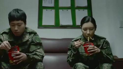 女长官吃瓜,一场意外的吃瓜盛宴